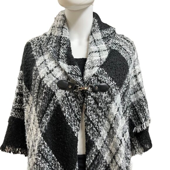 New Directions‎ Black Plaid Poncho Size O/S (O10333) - Picture 2 of 6